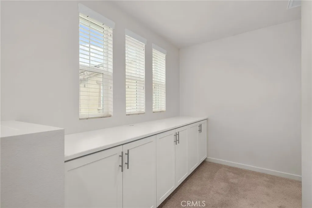 4254 Azure Court, Riverside, California 92505 home-pic-20