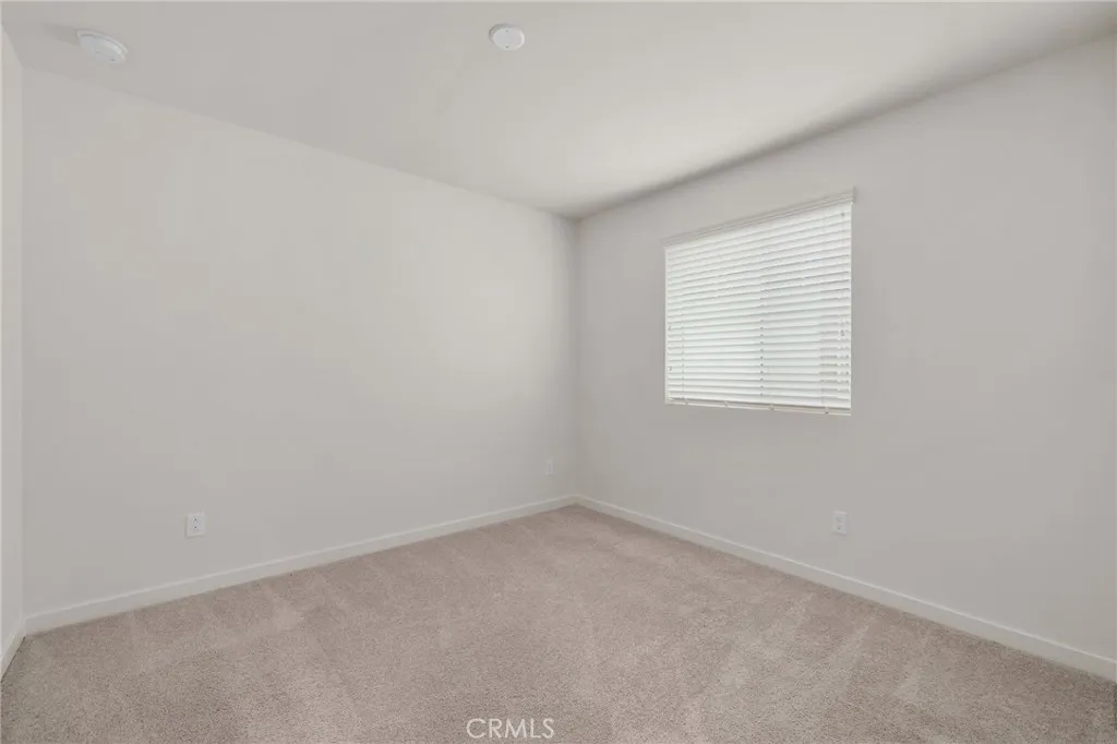 4254 Azure Court, Riverside, California 92505 home-pic-18