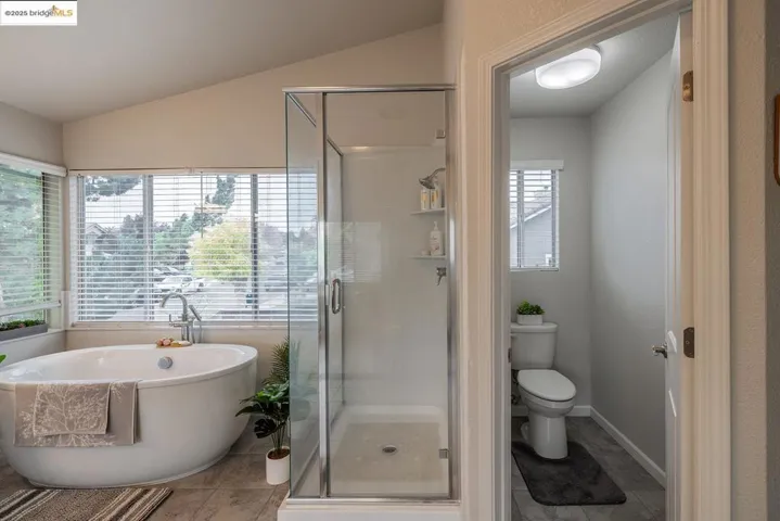 5101 Rodeo Court, Antioch, California 94531-8128