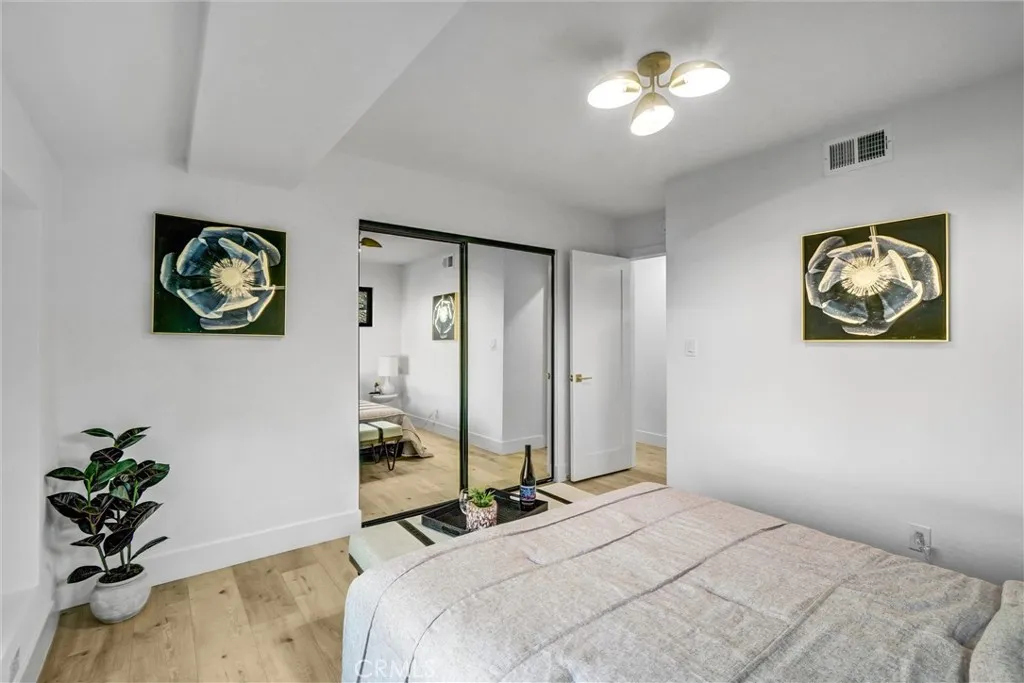 1834 E Sunview, Orange, California 92865 home-pic-28