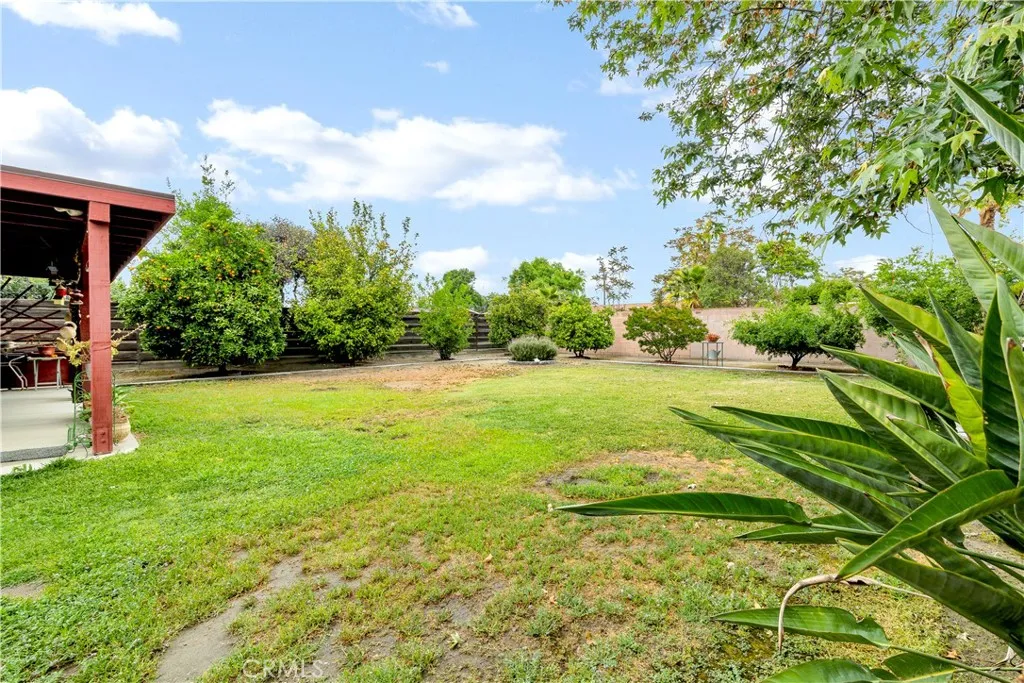 25960 Columbia, Hemet, California 92544 home-pic-25