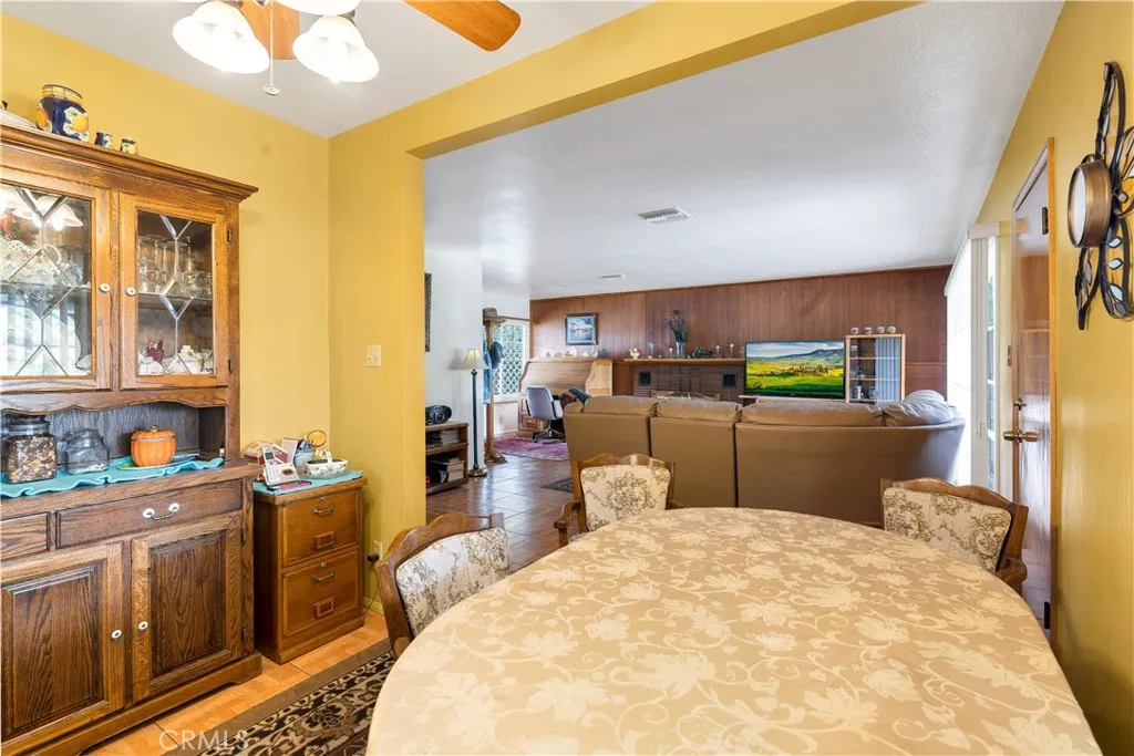 25960 Columbia, Hemet, California 92544 home-pic-11