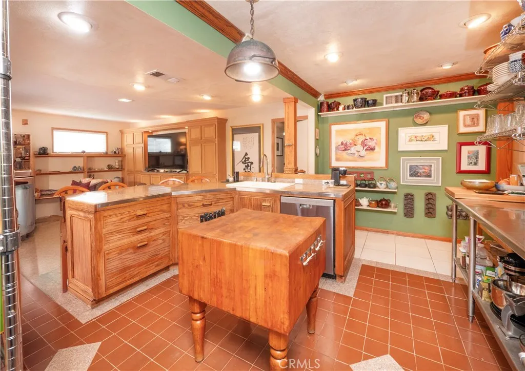 641 Ridgefield Drive, Claremont, California 91711 home-pic-5