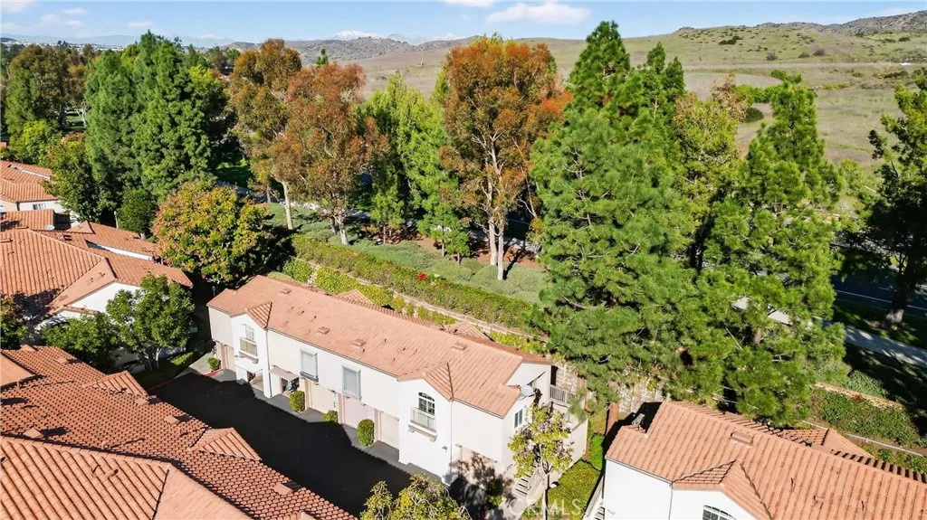 103 S Cross Creek, Orange, California 92869 home-pic-27