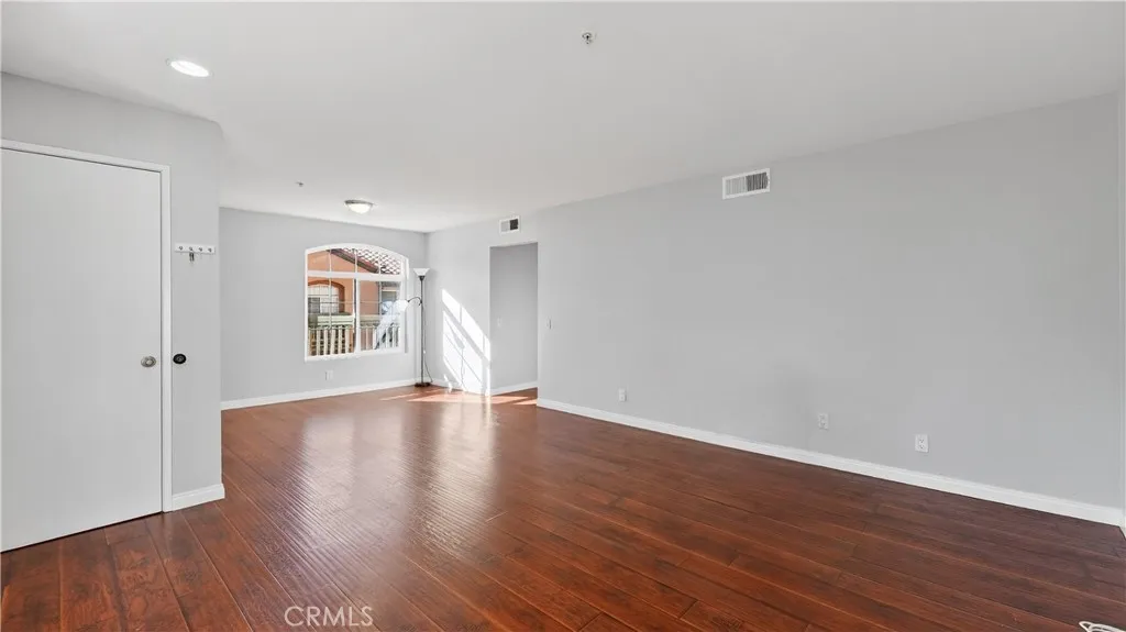 103 S Cross Creek, Orange, California 92869 home-pic-3