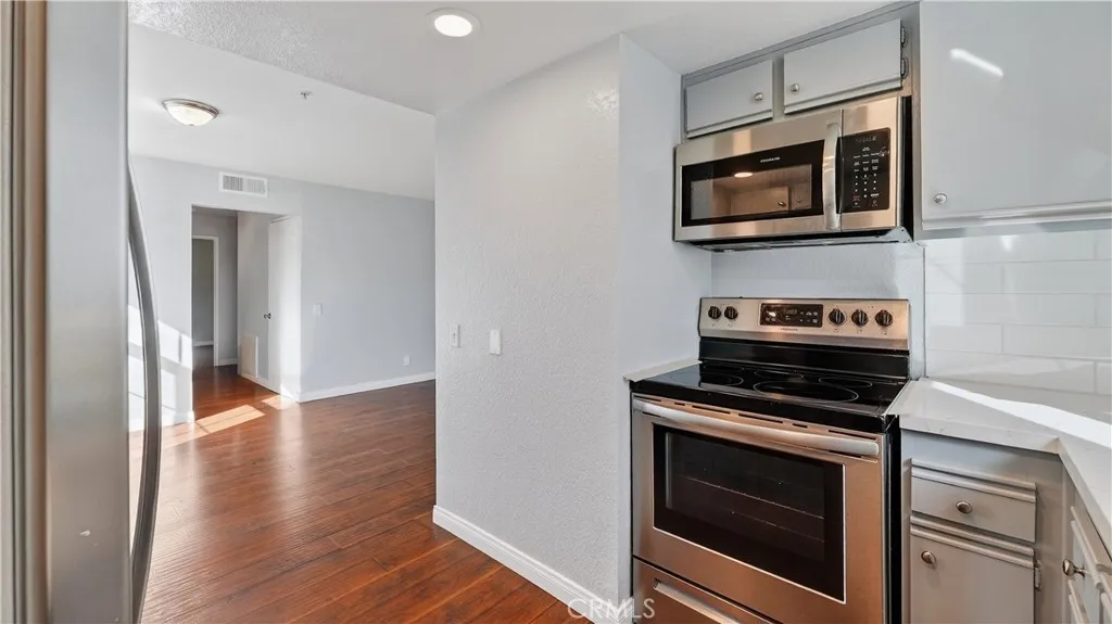 103 S Cross Creek, Orange, California 92869 home-pic-6