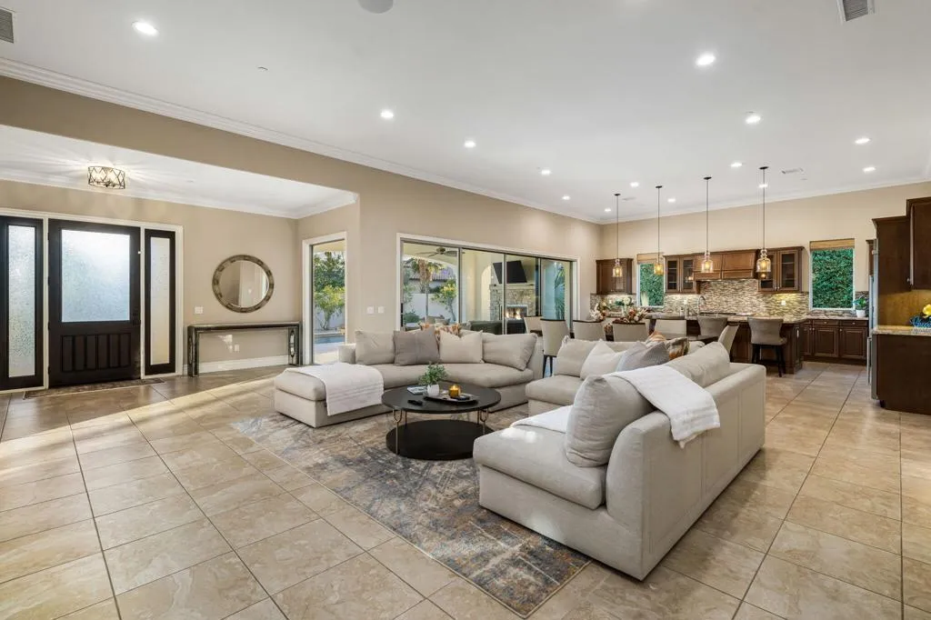55080 Spring Creek Court, La Quinta, California 92253 home-pic-2