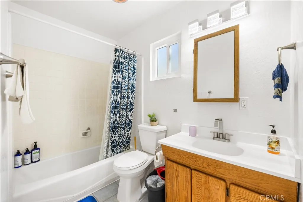 746 Arth, Crestline, California 92325 home-pic-14