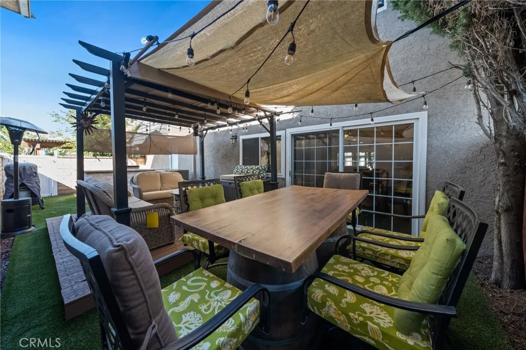 22921 Crol, Lake Forest, California 92630 home-pic-1