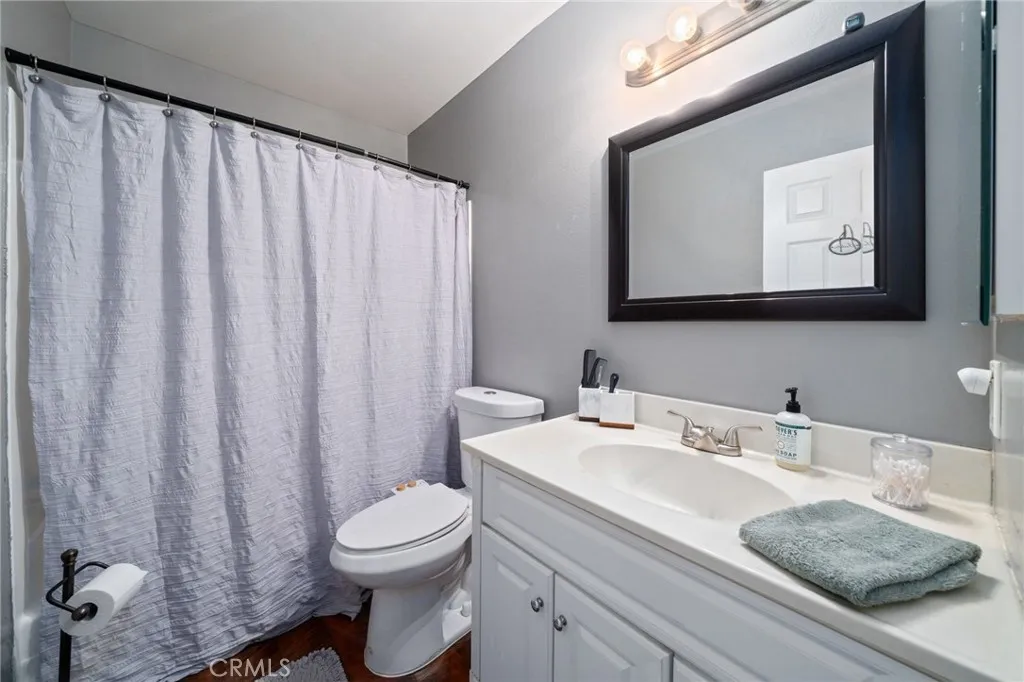 22921 Crol, Lake Forest, California 92630 home-pic-19