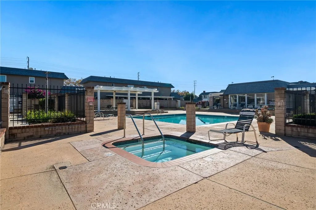 22921 Crol, Lake Forest, California 92630 home-pic-33