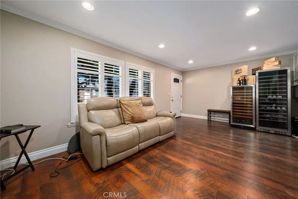 22921 Crol, Lake Forest, California 92630 home-pic-5