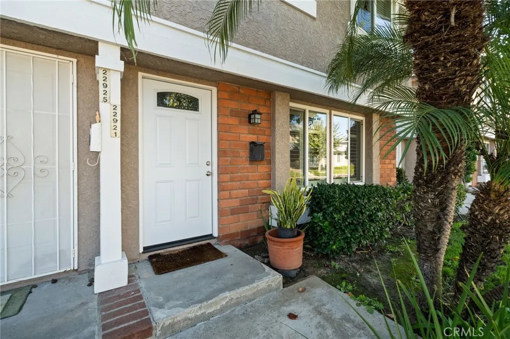 22921 Crol, Lake Forest, California 92630 home-pic-0