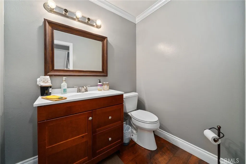 22921 Crol, Lake Forest, California 92630 home-pic-10