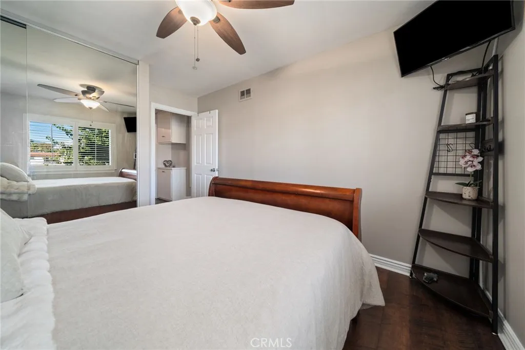 22921 Crol, Lake Forest, California 92630 home-pic-18