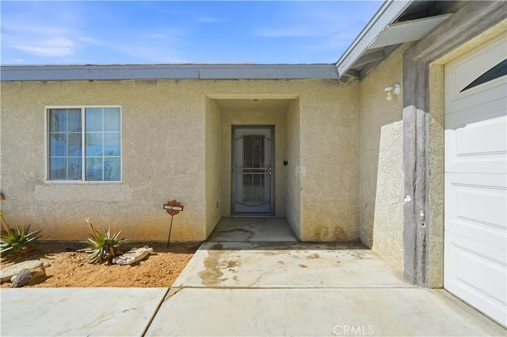 3620 Lexington, Yucca Valley, California 92284 home-pic-11