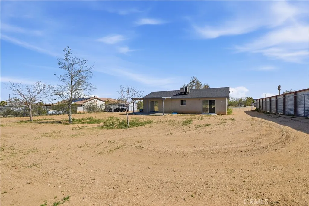 3620 Lexington, Yucca Valley, California 92284 home-pic-12
