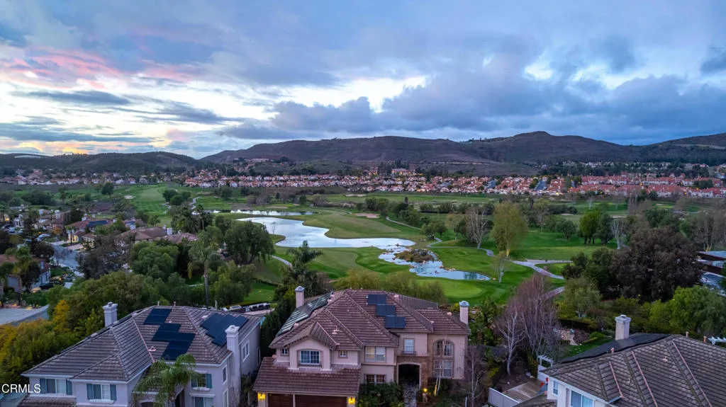 621 Hawks Bill Place, Simi Valley, California 93065 home-pic-23
