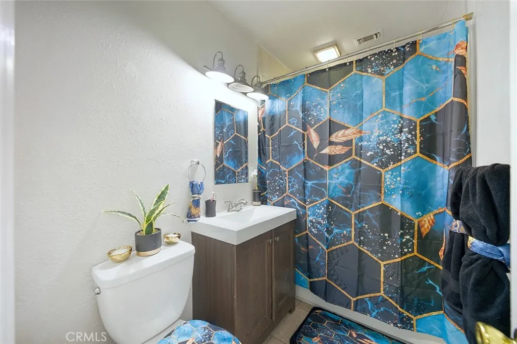 1356 S Prospero, Glendora, California 91740 home-pic-32