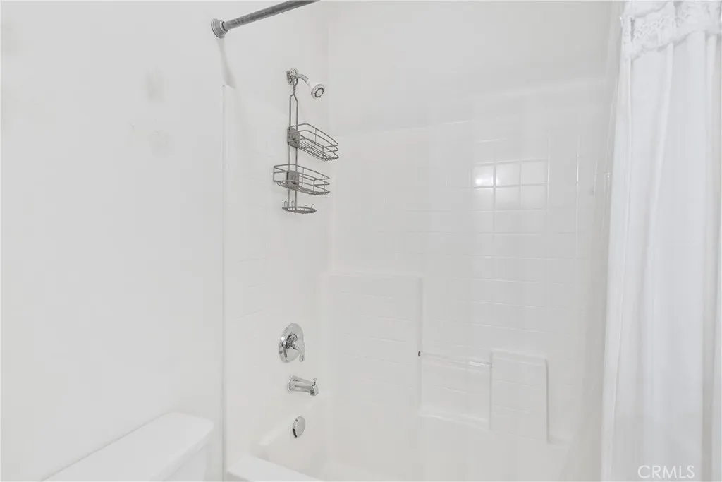 27750 Tate, Menifee, California 92585 home-pic-31