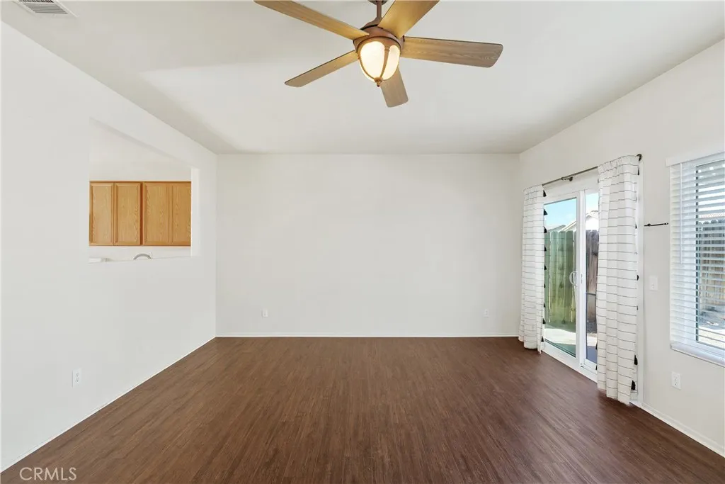 27750 Tate, Menifee, California 92585 home-pic-9