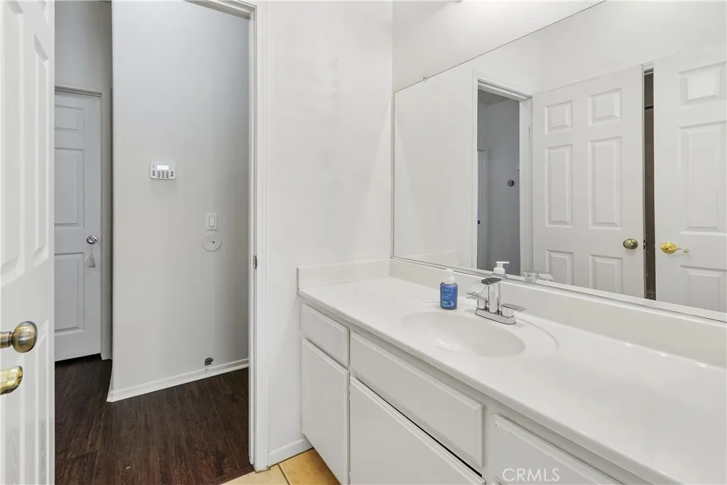 27750 Tate, Menifee, California 92585 home-pic-30