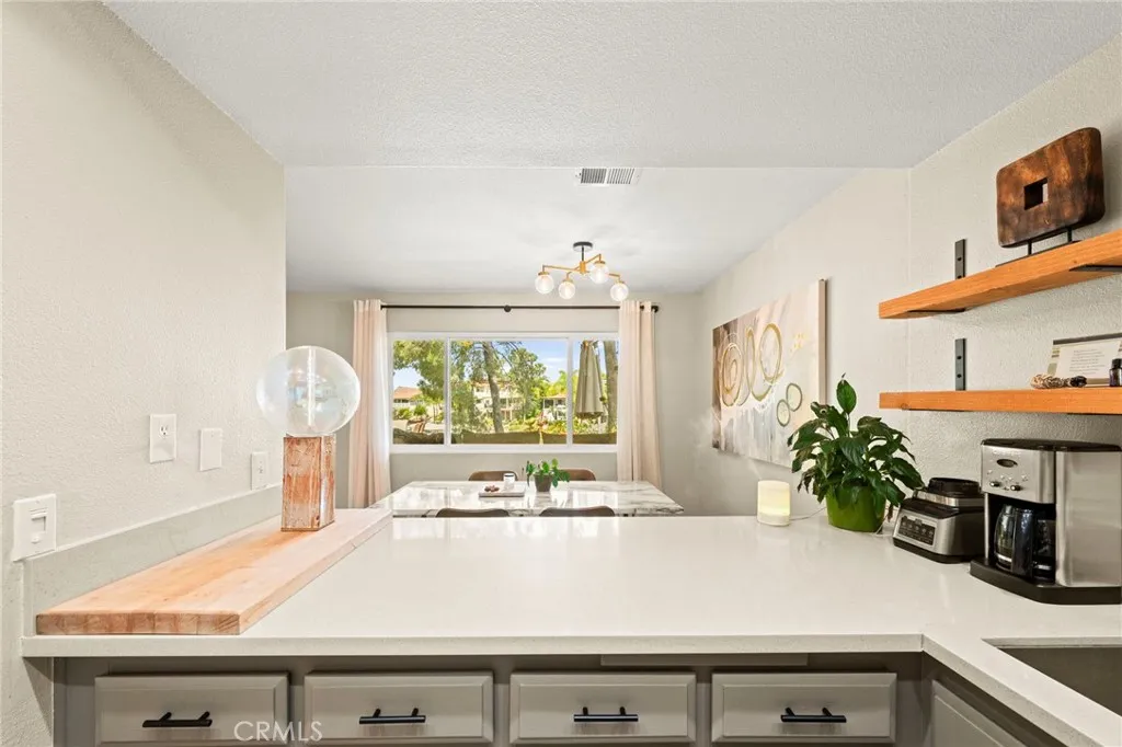 24311 Canyon Lake Drive N, Canyon Lake, California 92587 home-pic-14