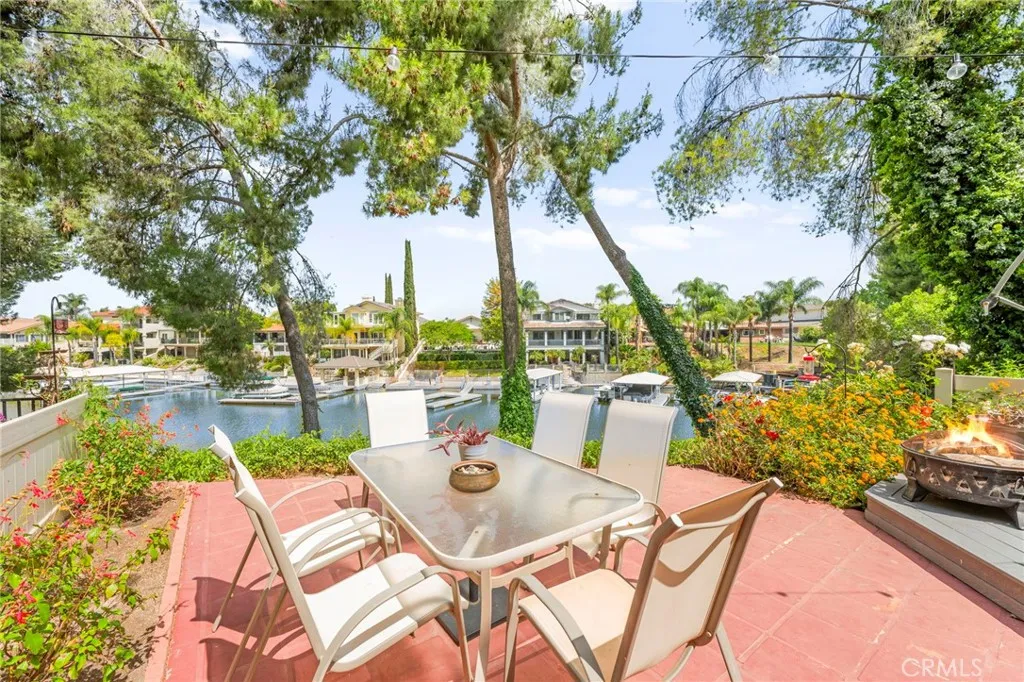 24311 Canyon Lake Drive N, Canyon Lake, California 92587 home-pic-30