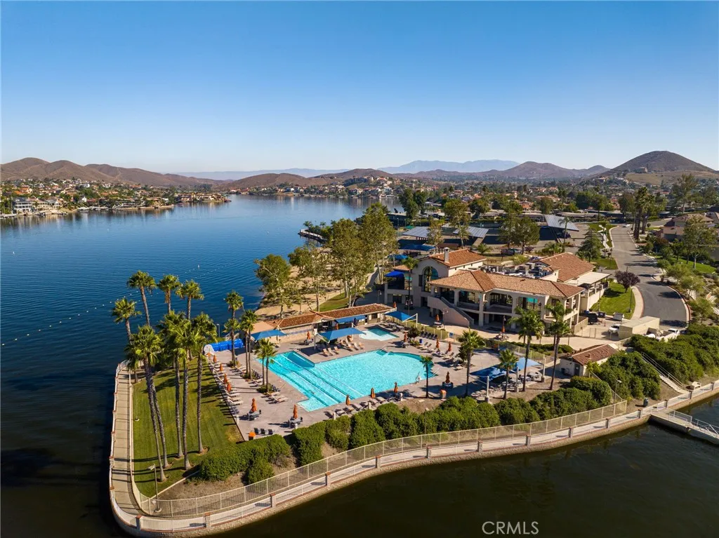 24311 Canyon Lake Drive N, Canyon Lake, California 92587 home-pic-43