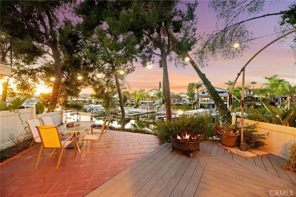 24311 Canyon Lake Drive N, Canyon Lake, California 92587 home-pic-4