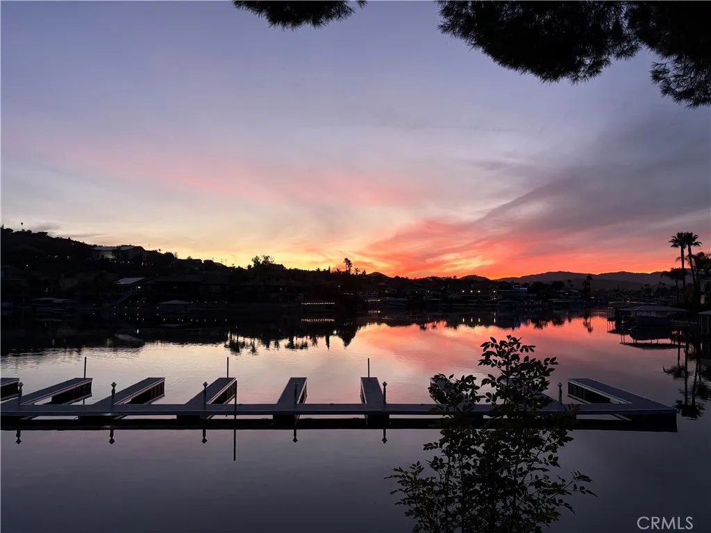 24311 Canyon Lake Drive N, Canyon Lake, California 92587 home-pic-1