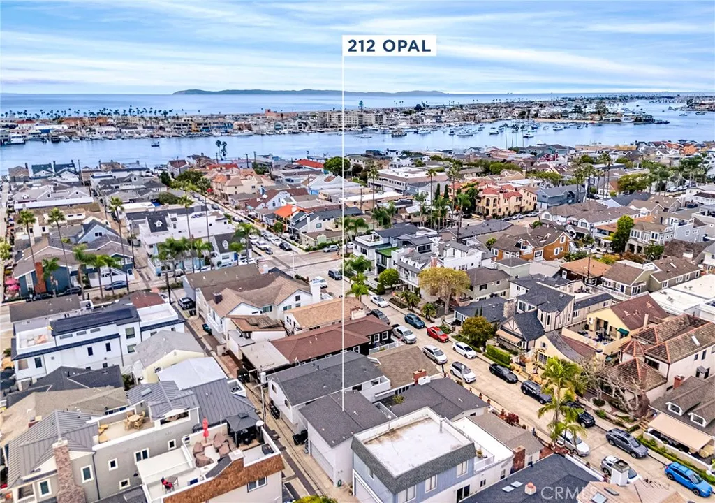212 Opal, Newport Beach, California 92662 home-pic-2