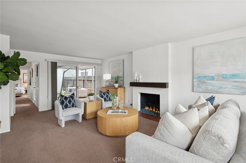 212 Opal, Newport Beach, California 92662 home-pic-7