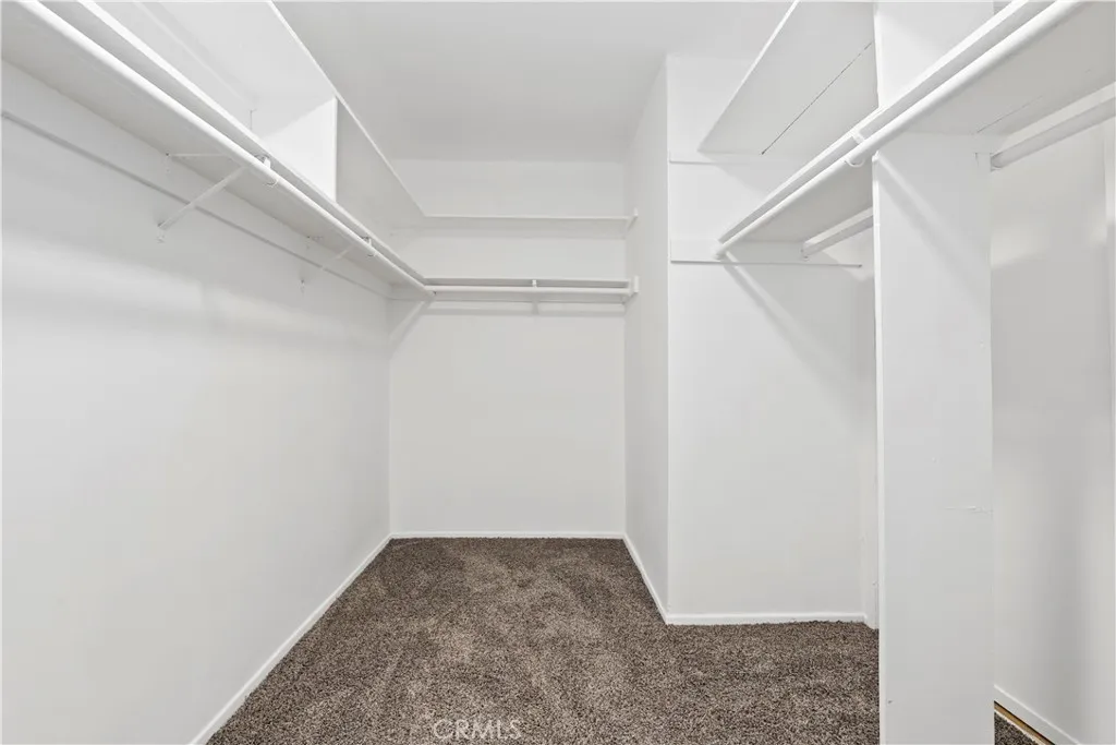 1045 N Kings Road 105, West Hollywood, California 90069 home-pic-22