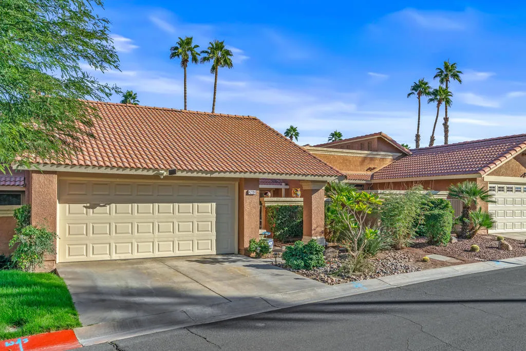 42204 Sultan Avenue, Palm Desert, California 92211 home-pic-0
