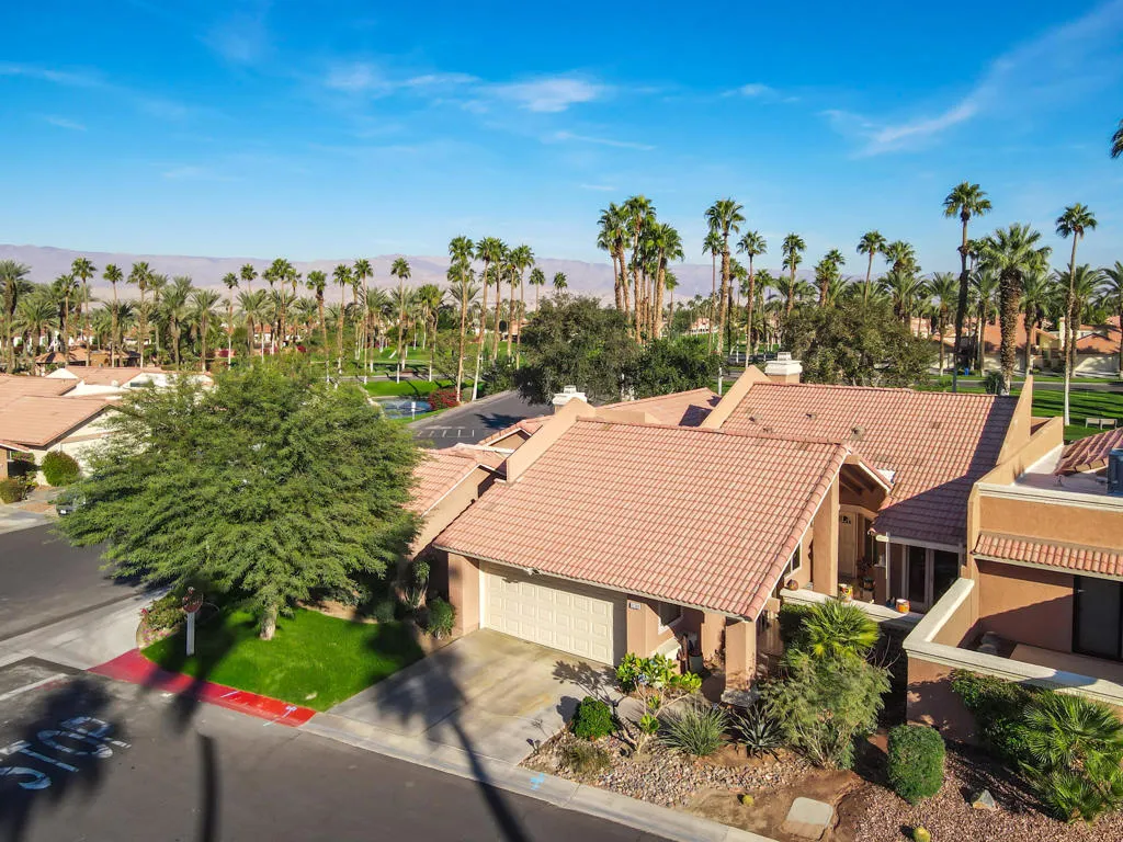42204 Sultan Avenue, Palm Desert, California 92211 home-pic-42