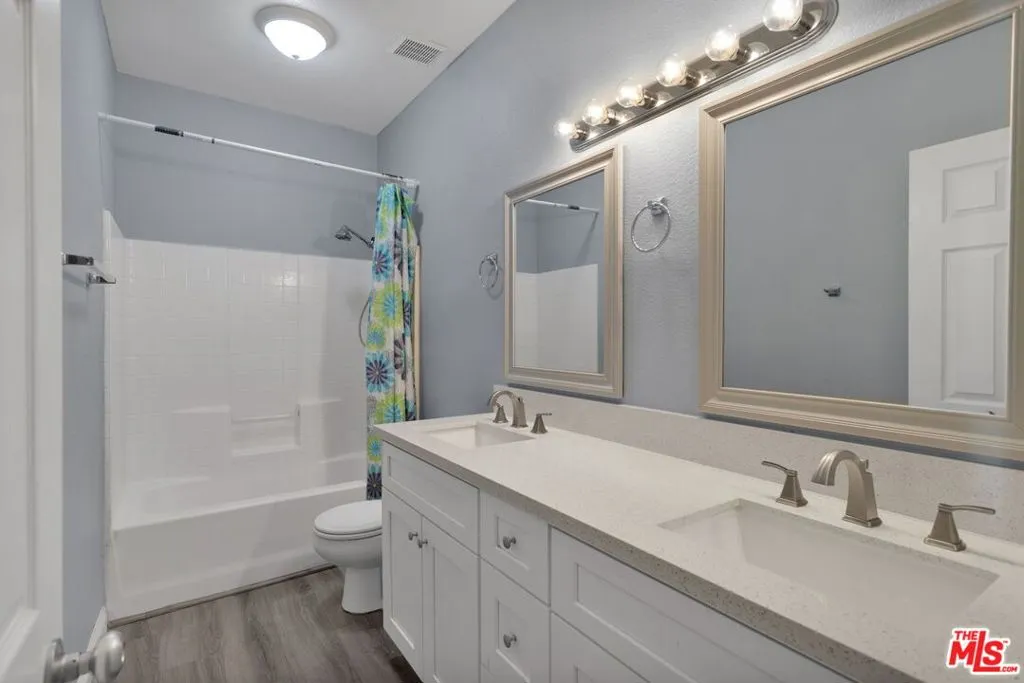 13292 Via Del Lago, Victorville, California 92392 home-pic-13