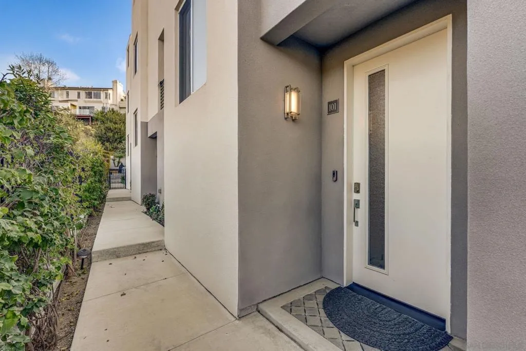 7570 Gibraltar Unit 101, Carlsbad, California 92009 home-pic-36