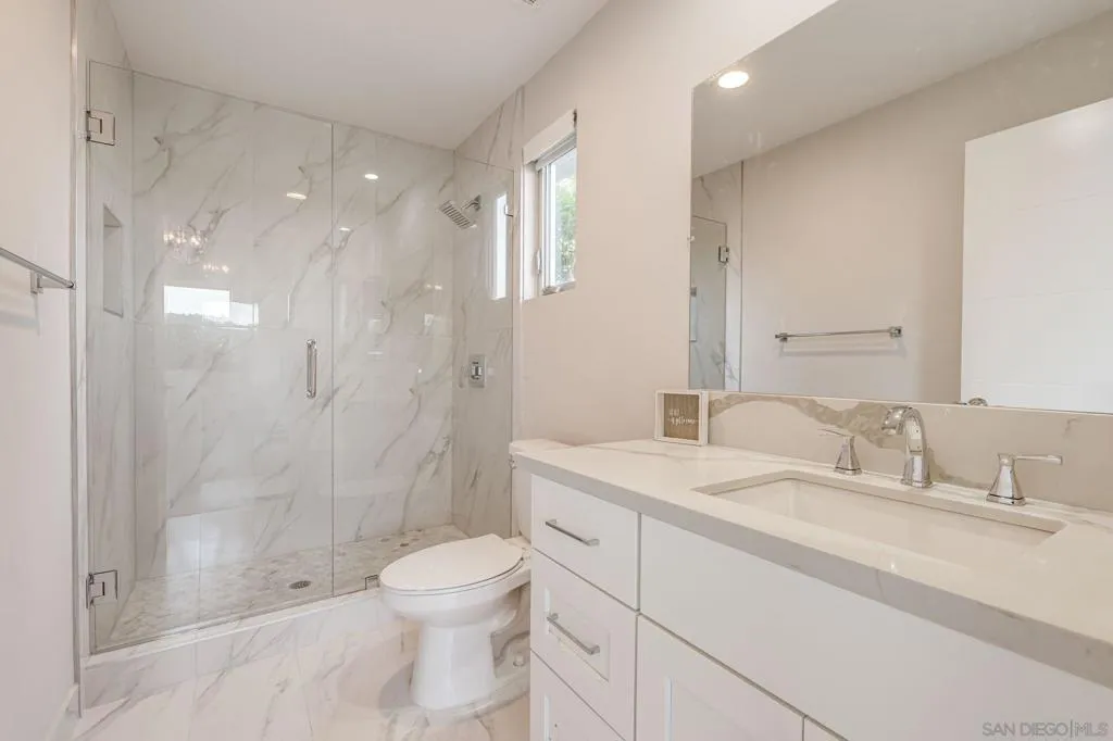 7570 Gibraltar Unit 101, Carlsbad, California 92009 home-pic-15
