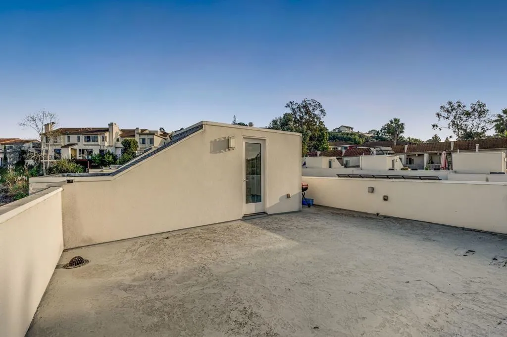 7570 Gibraltar Unit 101, Carlsbad, California 92009 home-pic-35
