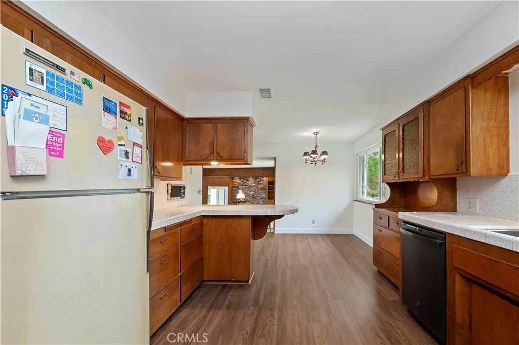 36352 Highland, Yucaipa, California 92399 home-pic-24