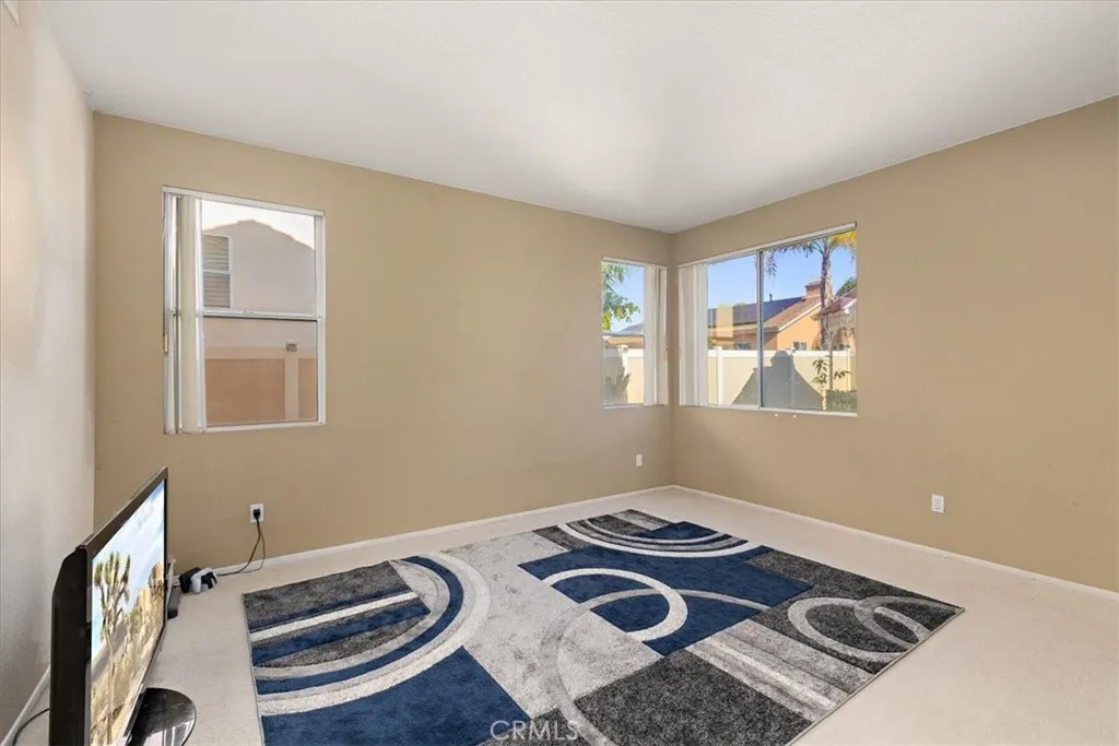 3527 Galatea Way, Corona, California 92882 home-pic-19