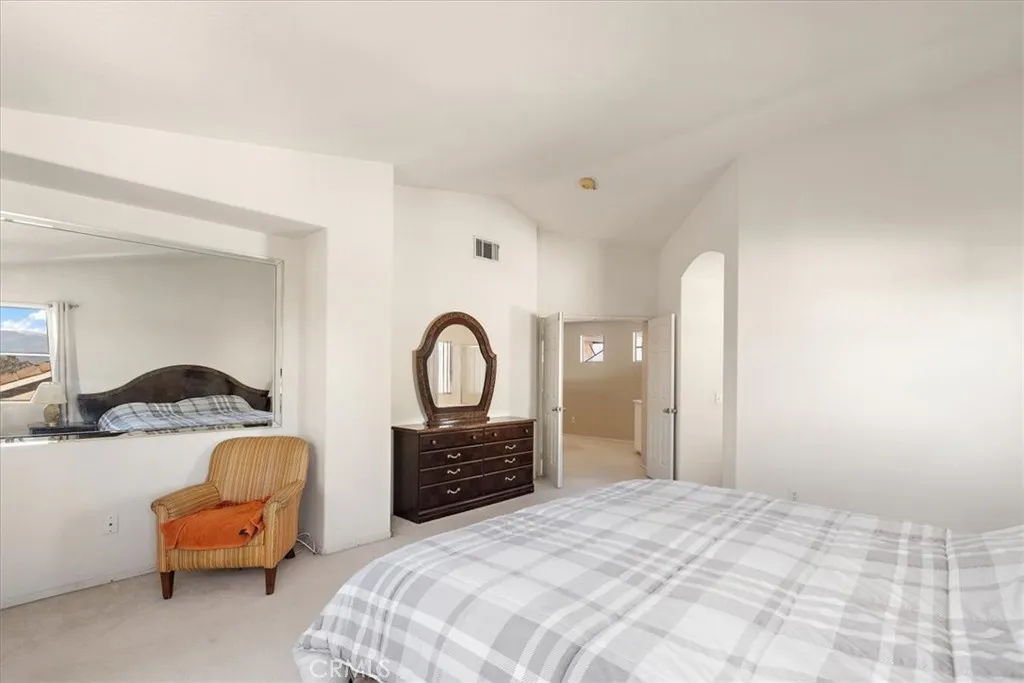 3527 Galatea Way, Corona, California 92882 home-pic-33