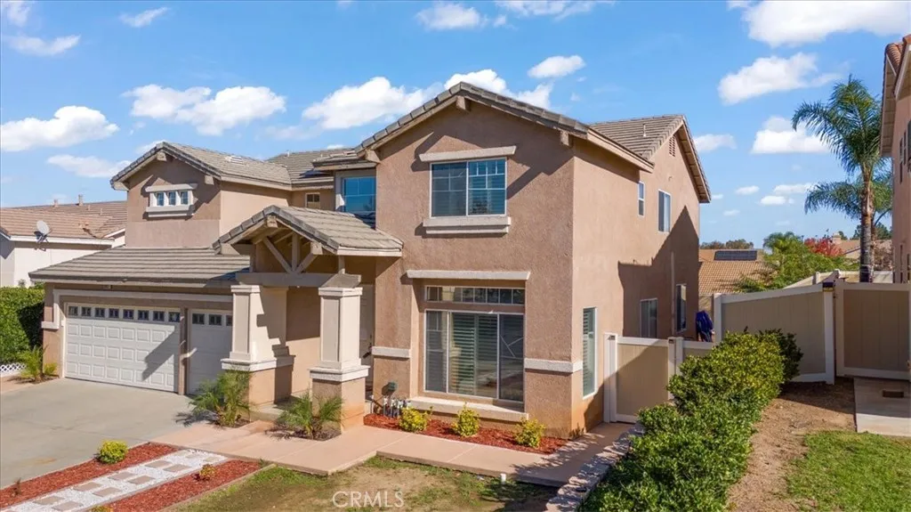 3527 Galatea Way, Corona, California 92882 home-pic-39
