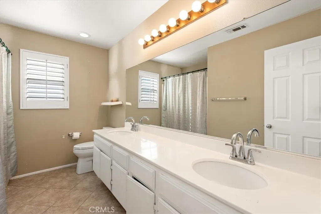3527 Galatea Way, Corona, California 92882 home-pic-27