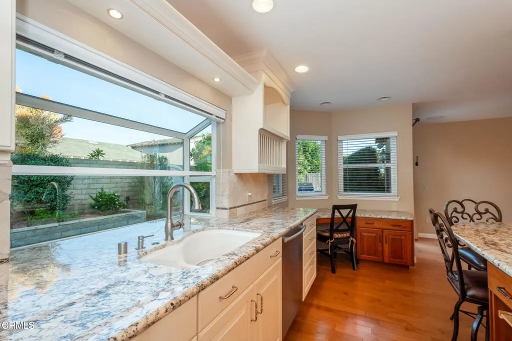 3475 E Karena Court, Camarillo, California 93010 home-pic-16