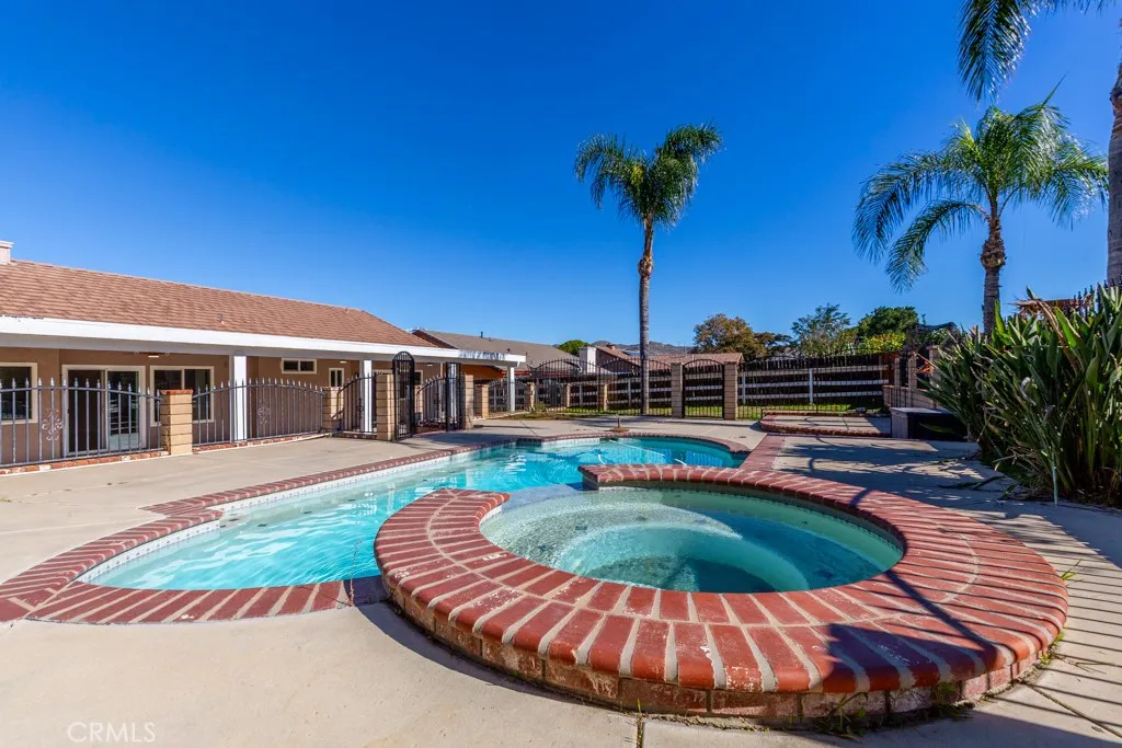 31535 Contour, Nuevo, California 92567 home-pic-47