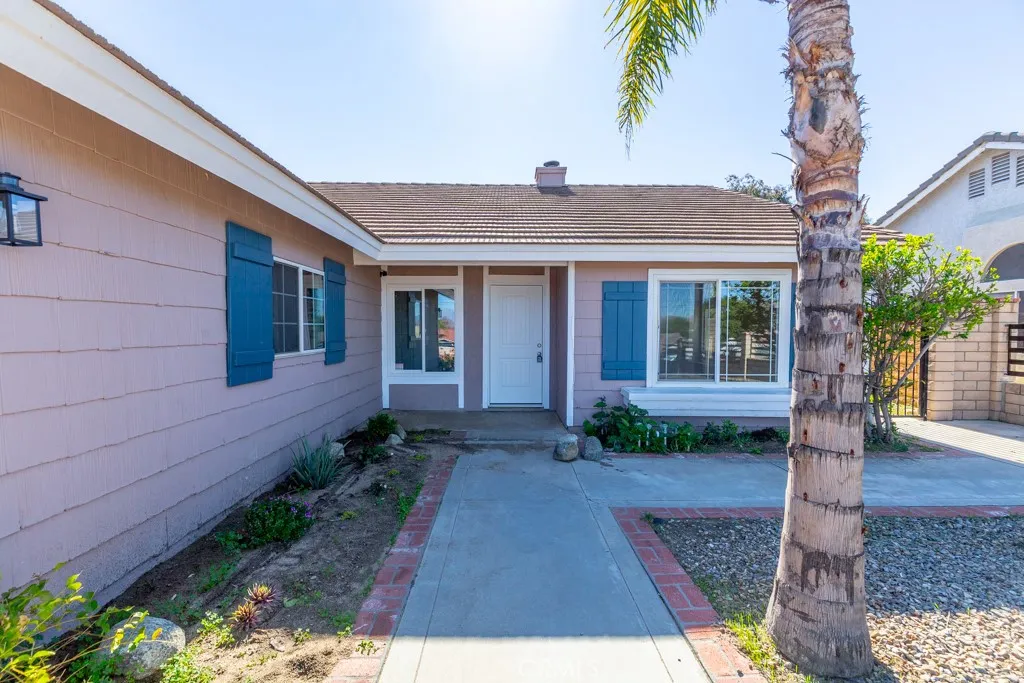 31535 Contour, Nuevo, California 92567 home-pic-1