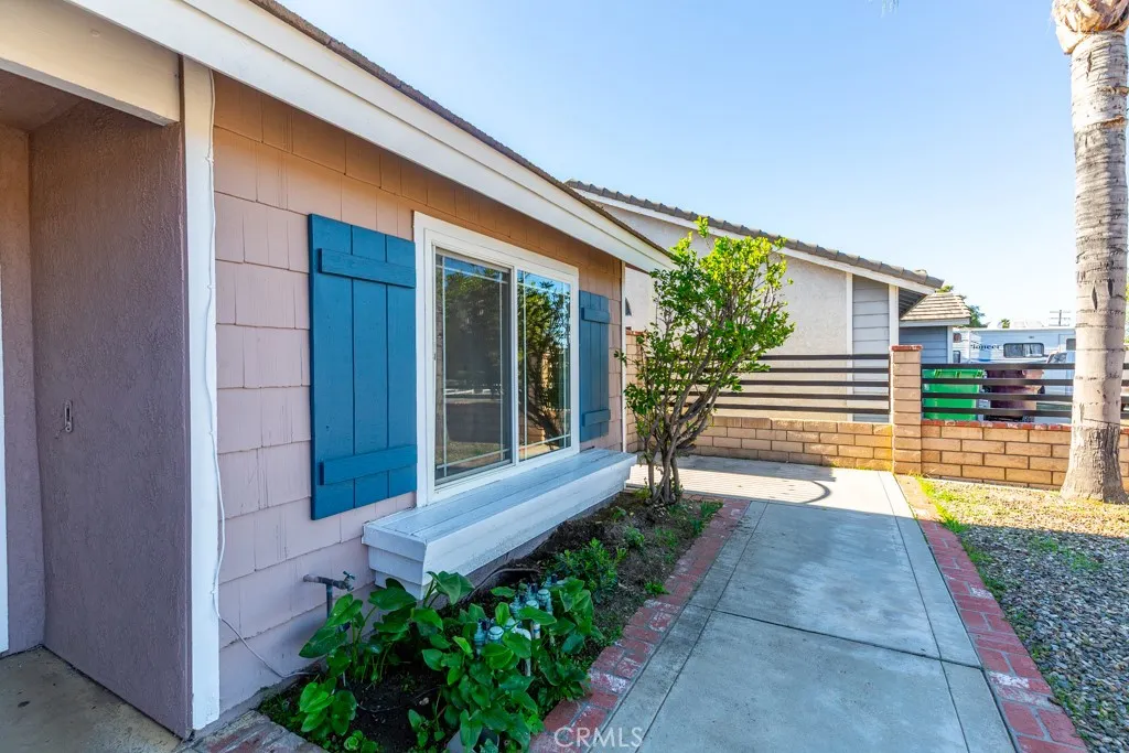 31535 Contour, Nuevo, California 92567 home-pic-3