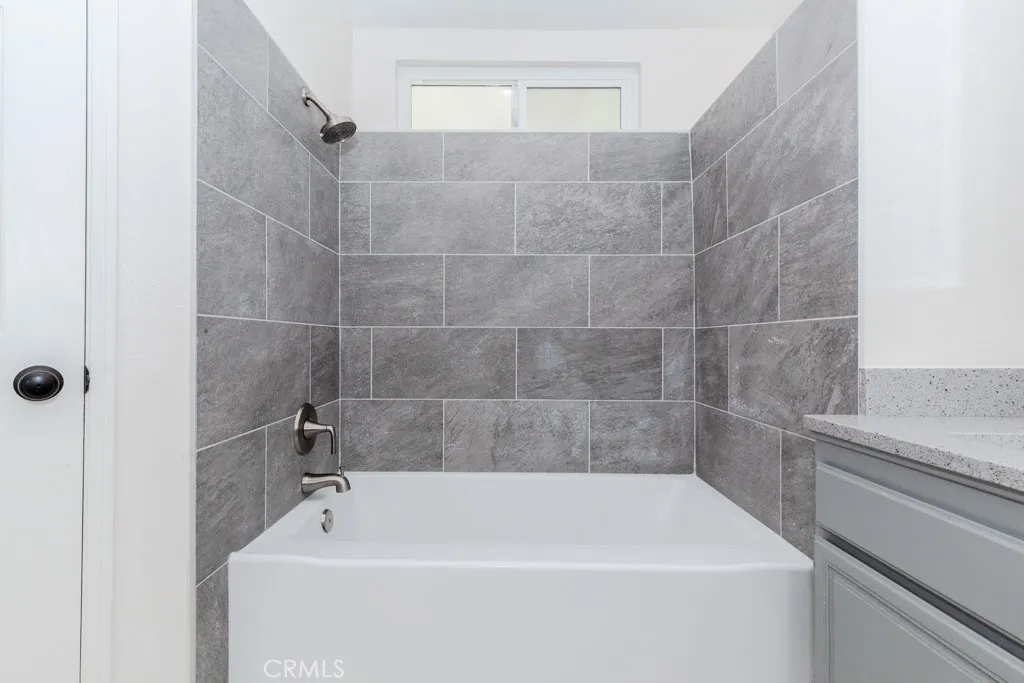 31535 Contour, Nuevo, California 92567 home-pic-9
